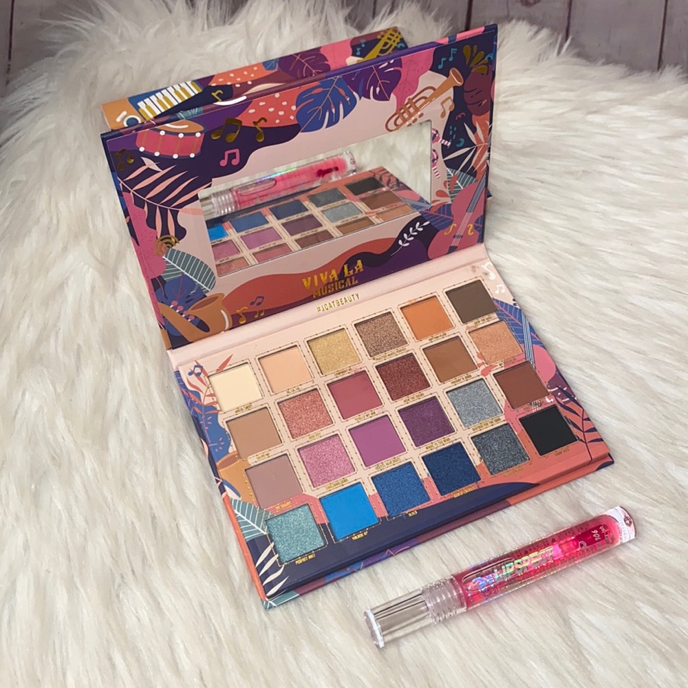 J.Cat Beauty Bundle!